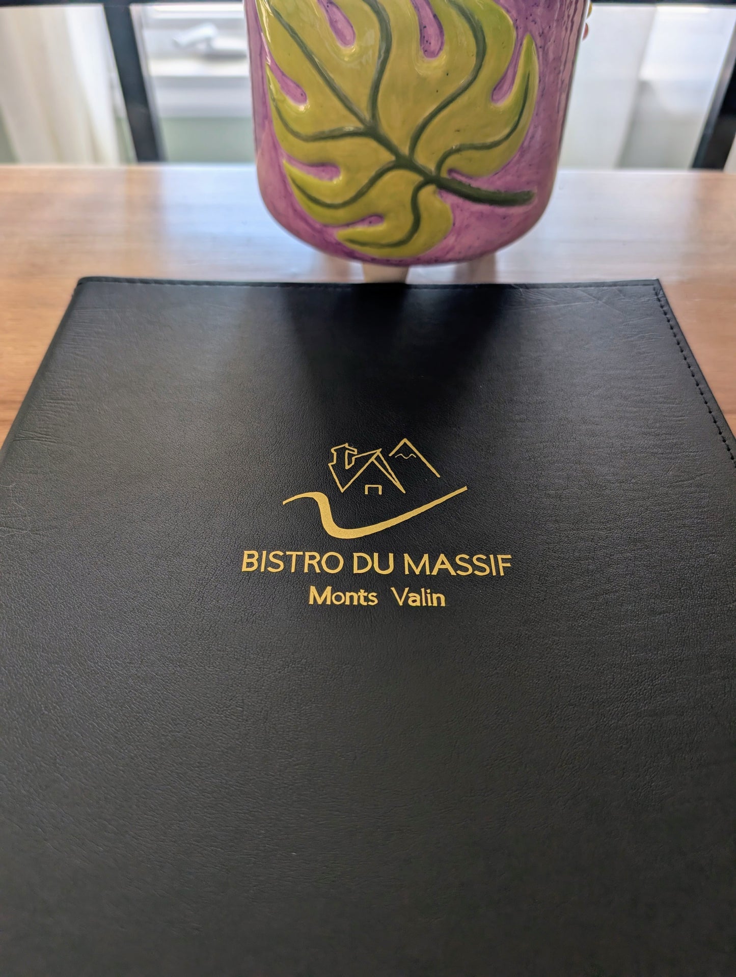 Service de lettrage personnalisé – Sur mesure