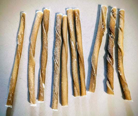 Bâtonnets fin de collagène de bœuf torsadé, brun, 5 pouces (paquet de 20) Les Douceurs de Zaura