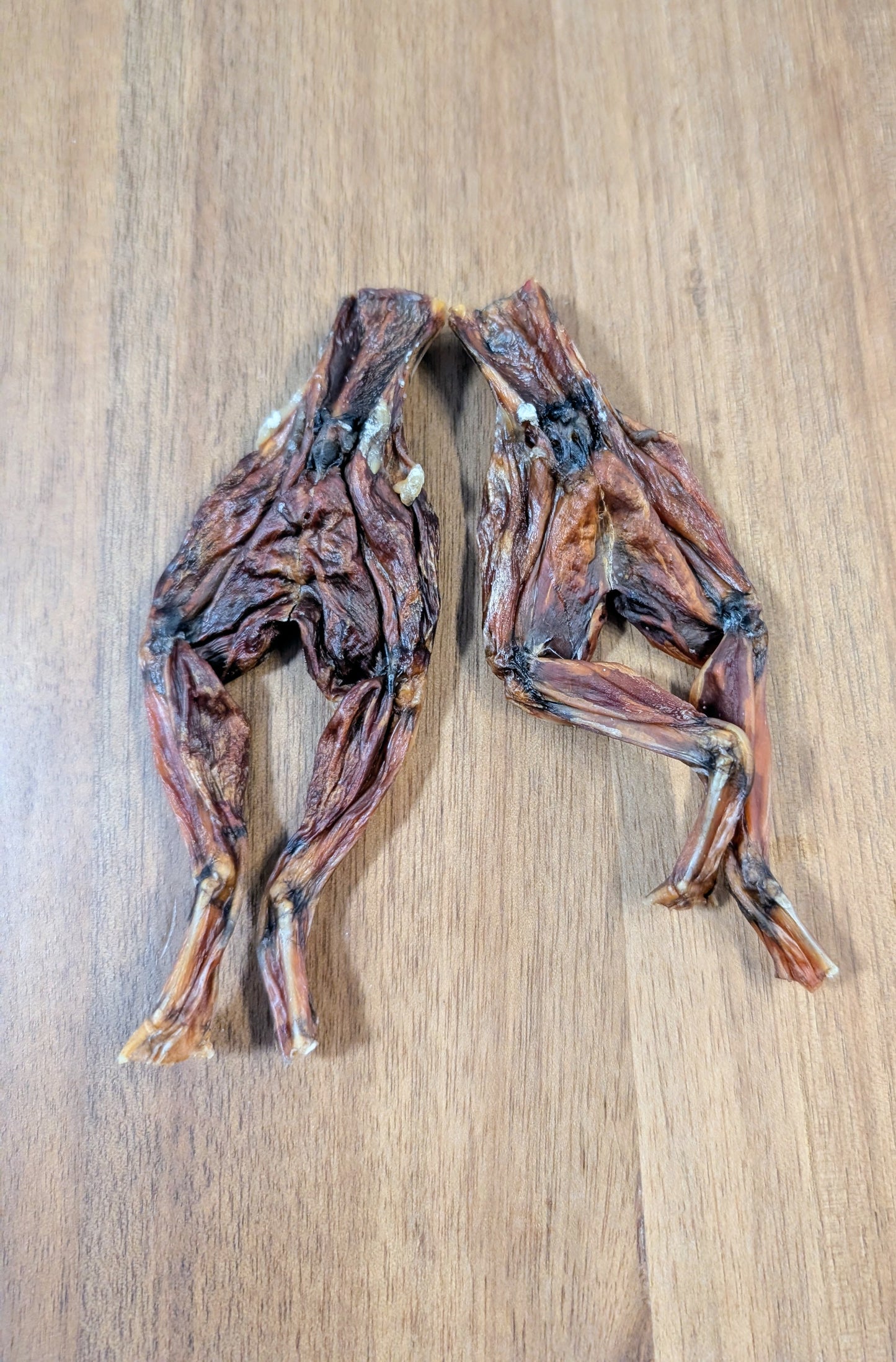 Pattes de grenouille déshydratées